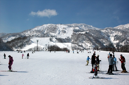 IOX AROSAスキー場　スキー・スノーボード