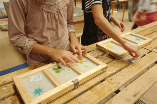 Japanese paper making (Michinoeki Taira Gokayama Washi no Sato)