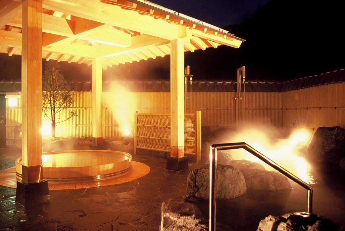 宇津江四十八滝温泉　しぶきの湯　遊湯館
