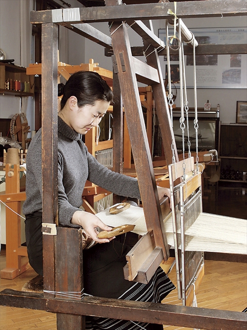 Japanese Weaving Studio(Johana Oriyakata)